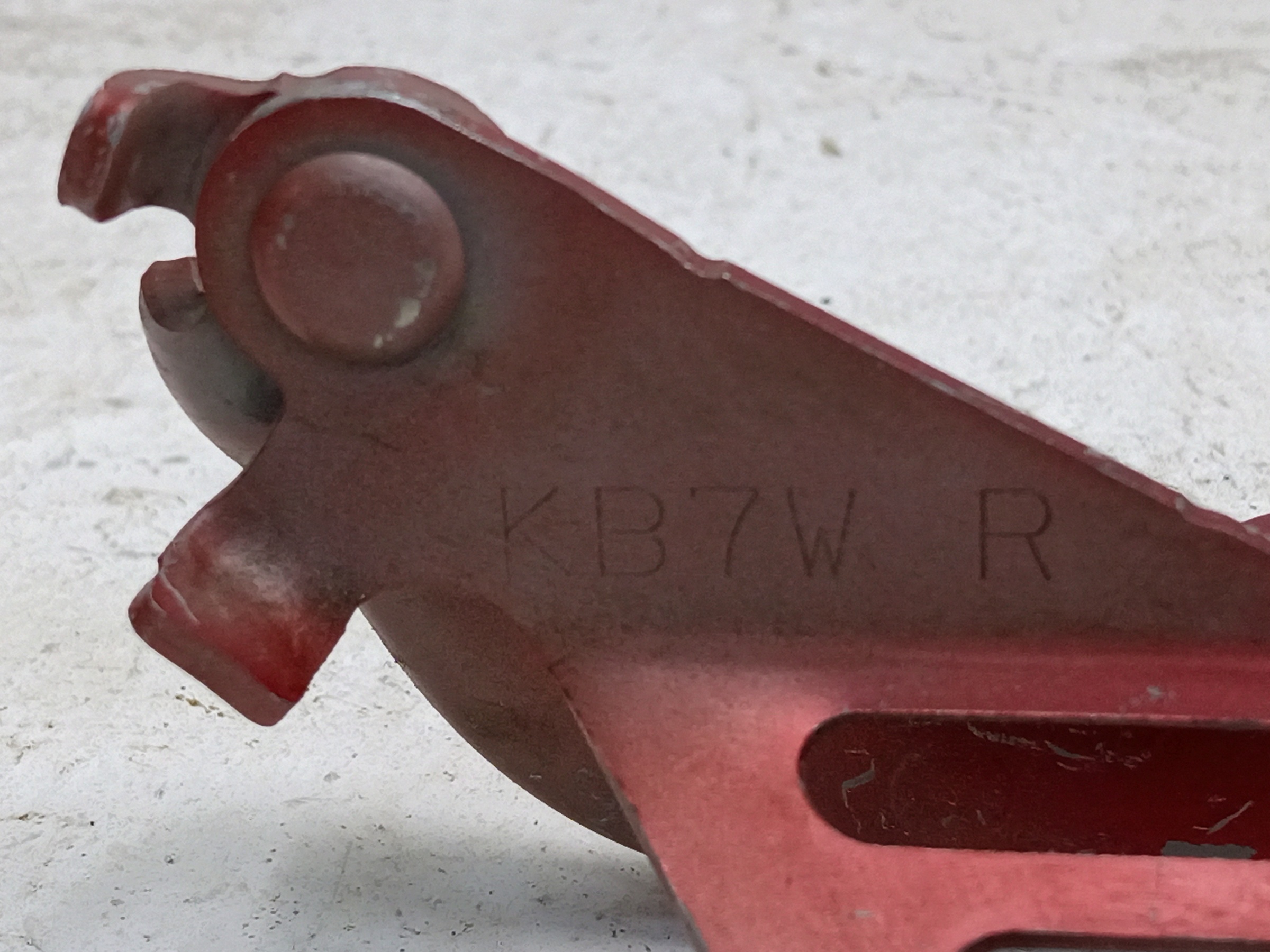 Петля капота правая Mazda CX-5 2