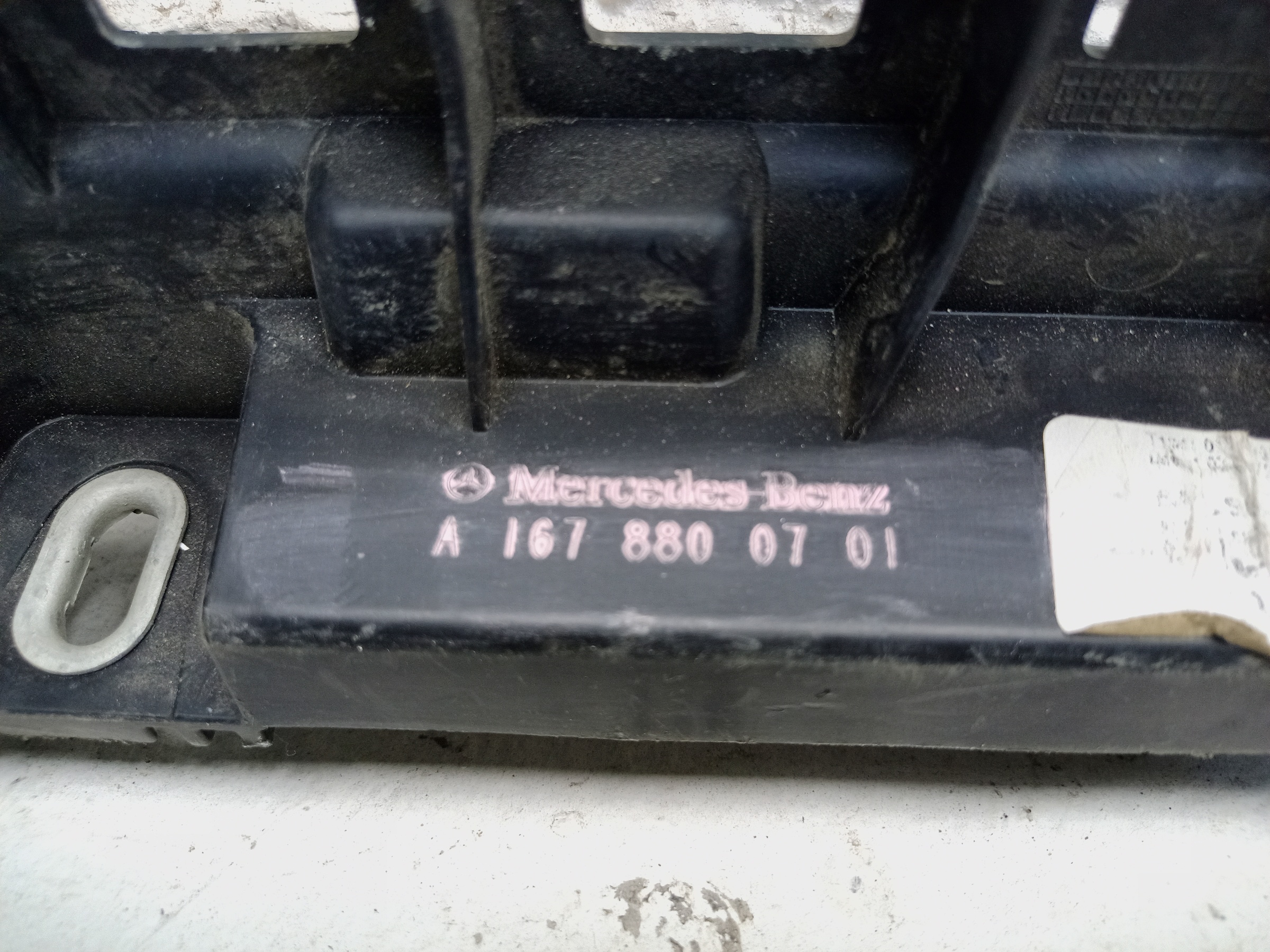 Кронштейн заднего бампера Mercedes Benz GLS-Klasse X167