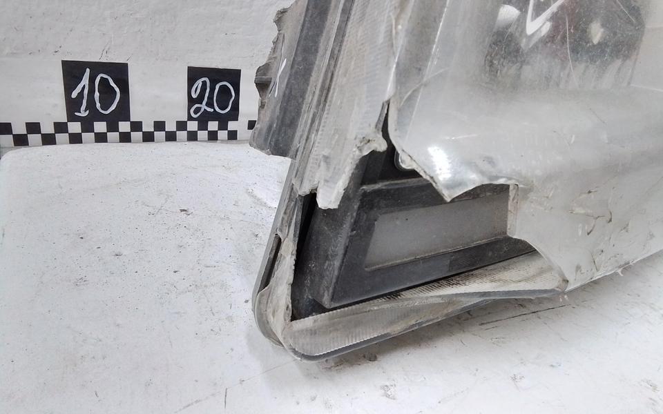 Фара передняя левая Ford F-Max галоген
