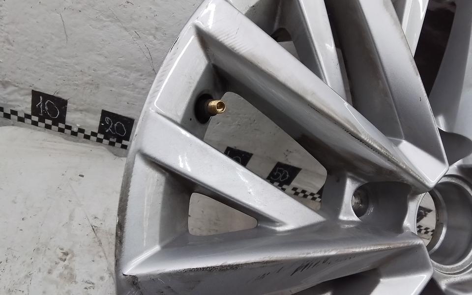 Диск колеса литой Volkswagen Taos R16