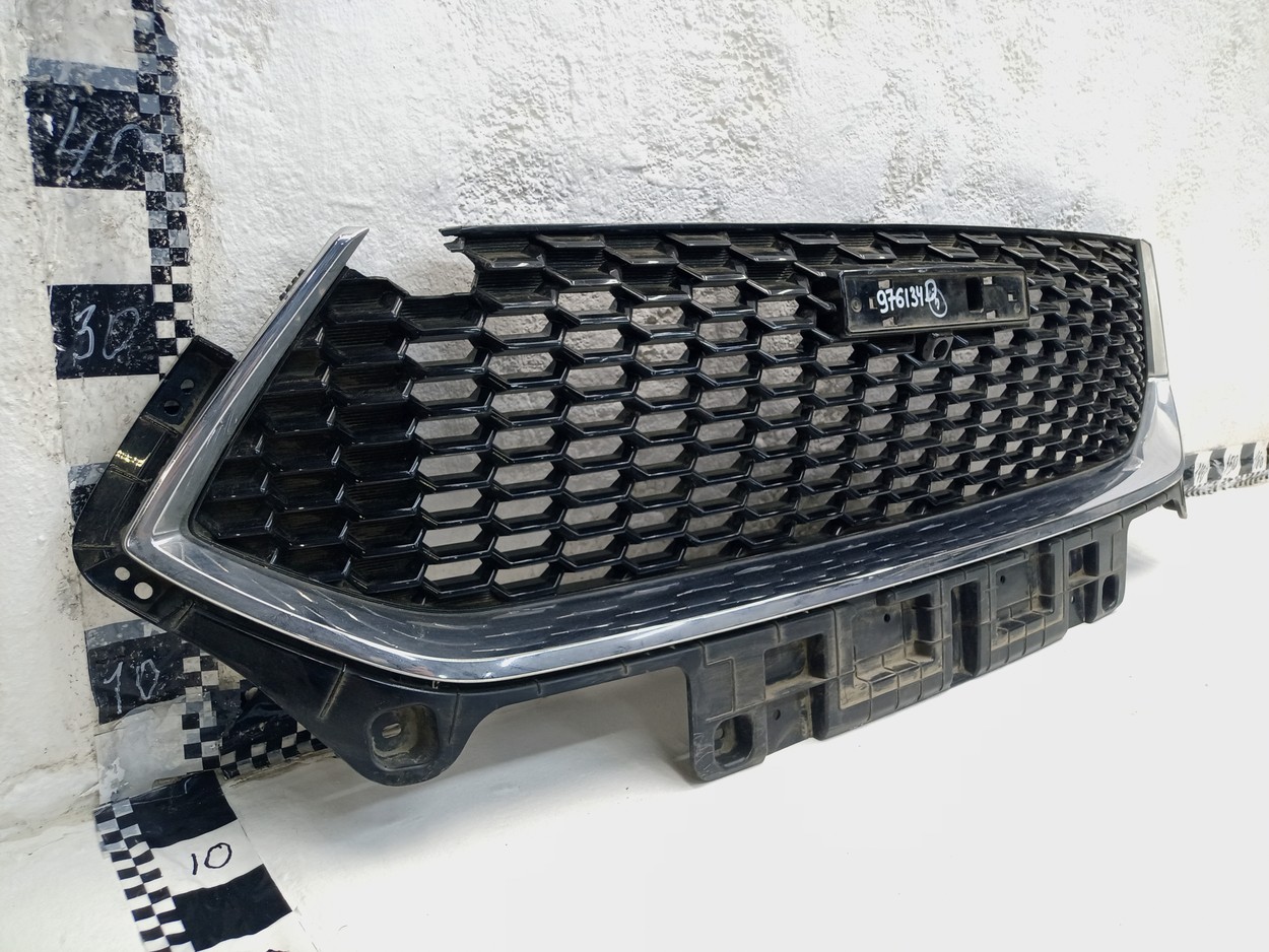 Решетка радиатора Haval F7