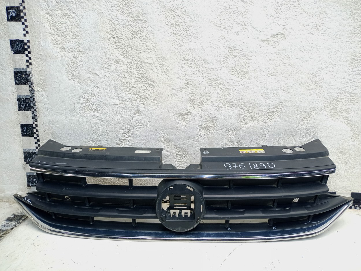 Решетка радиатора Volkswagen Tiguan 2 Restail