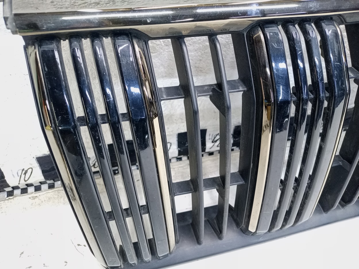 Решётка радиатора Toyota Land Cruiser Prado 150 Restail 3 Black Onyx