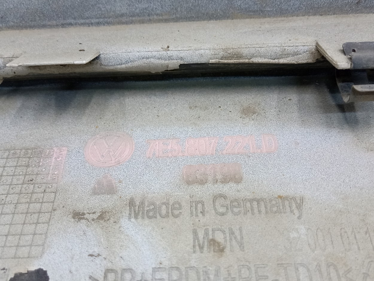 Бампер передний Volkswagen Transporter T6