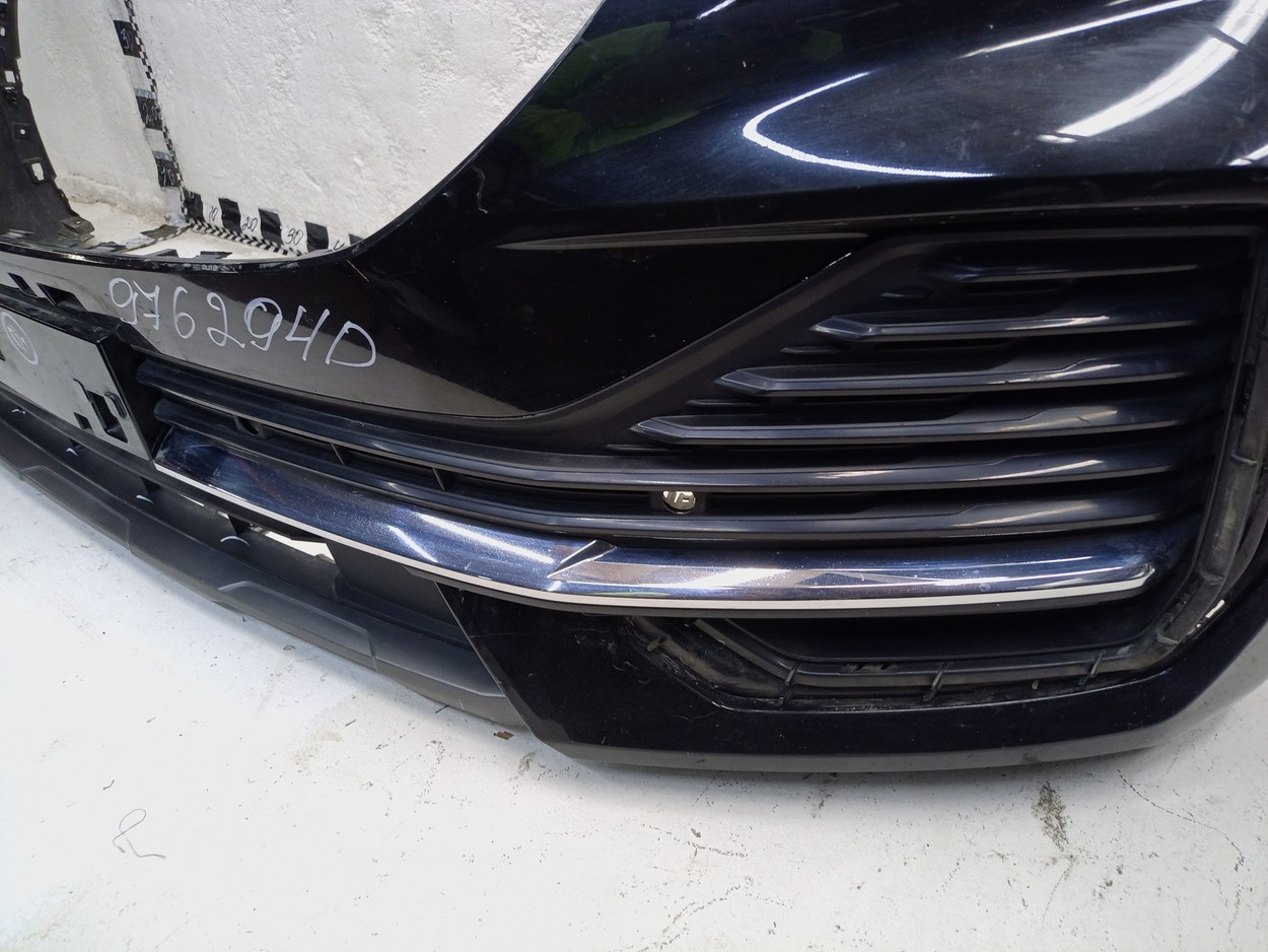 Бампер передний Geely Monjaro