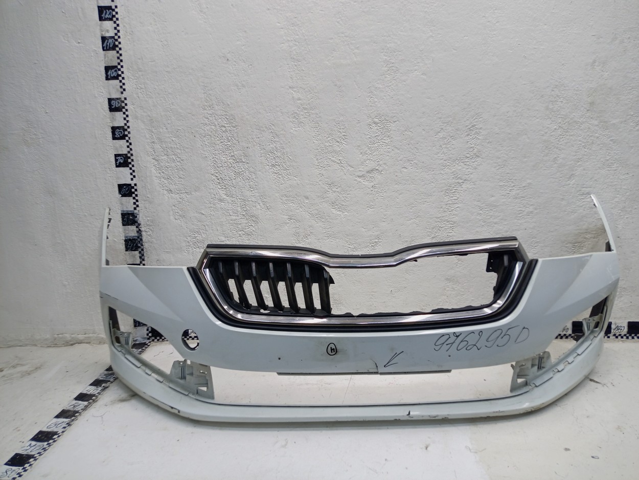 Бампер передний Skoda Rapid 2