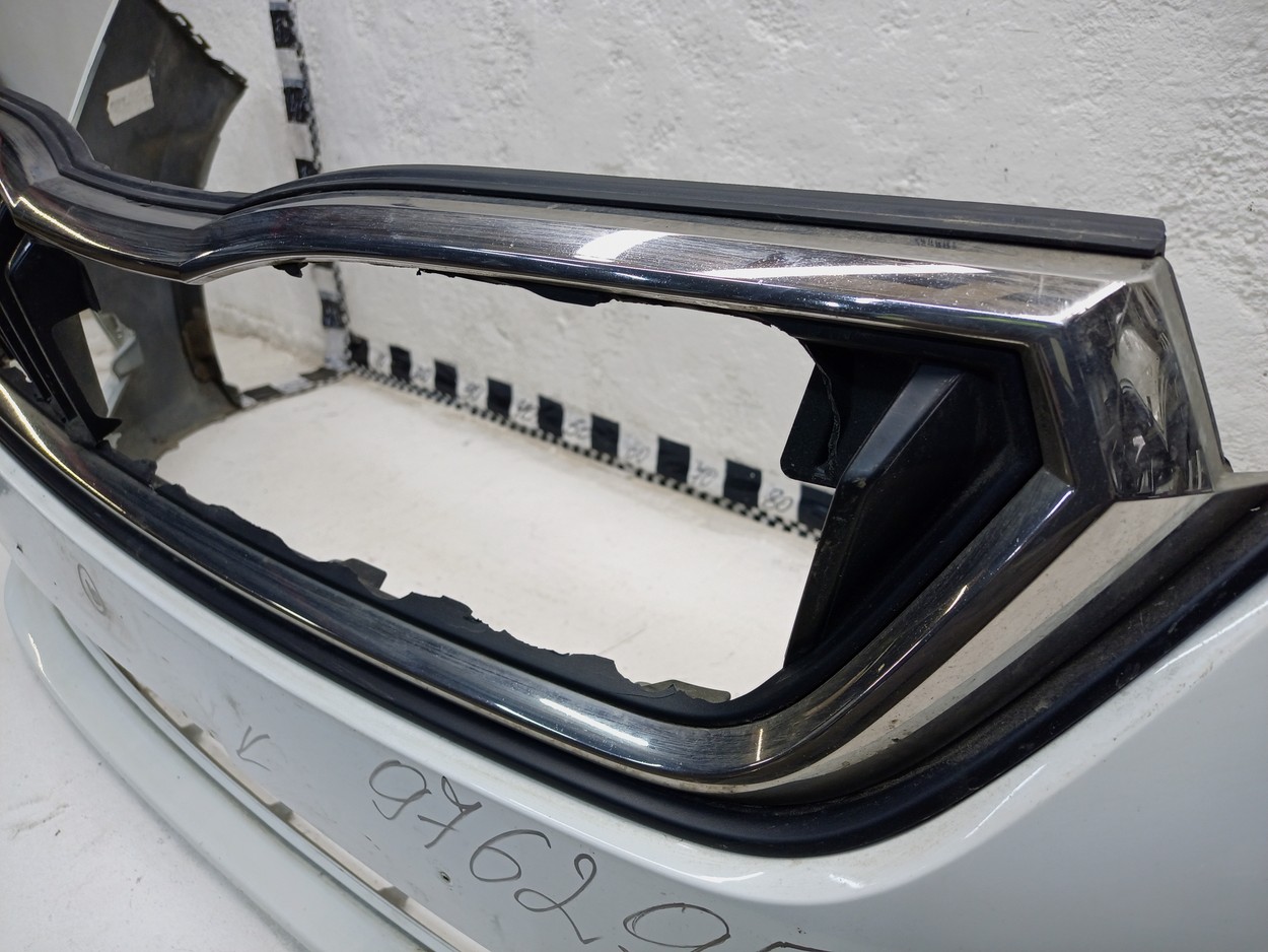 Бампер передний Skoda Rapid 2