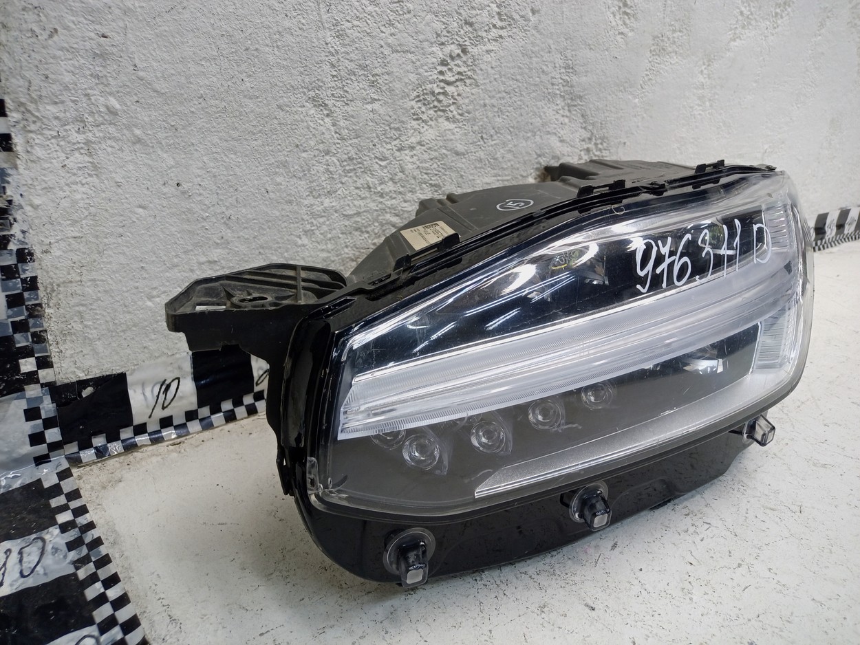 Фара передняя левая Volvo XC90 2 Full LED