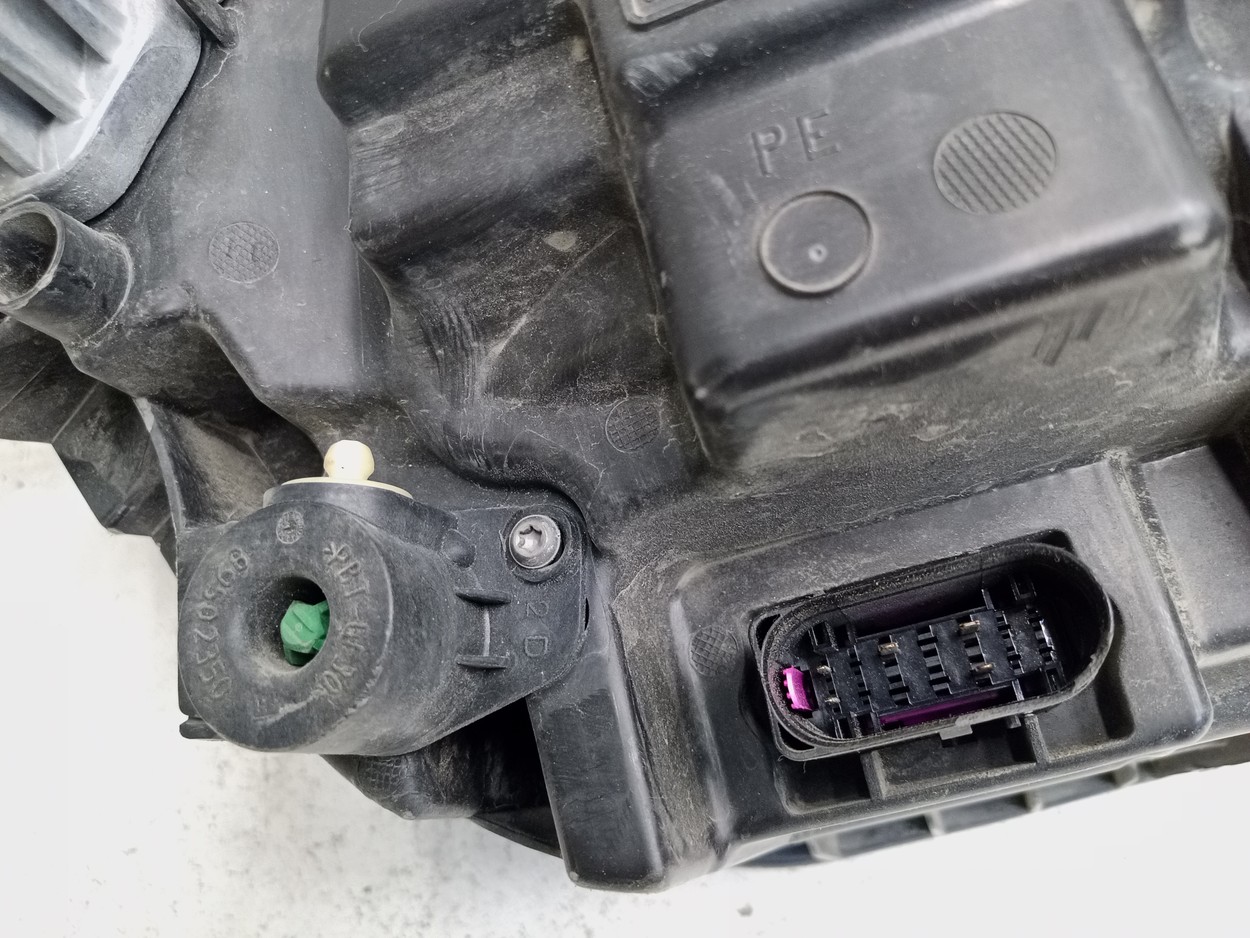 Фара передняя левая Volvo XC90 2 Full LED