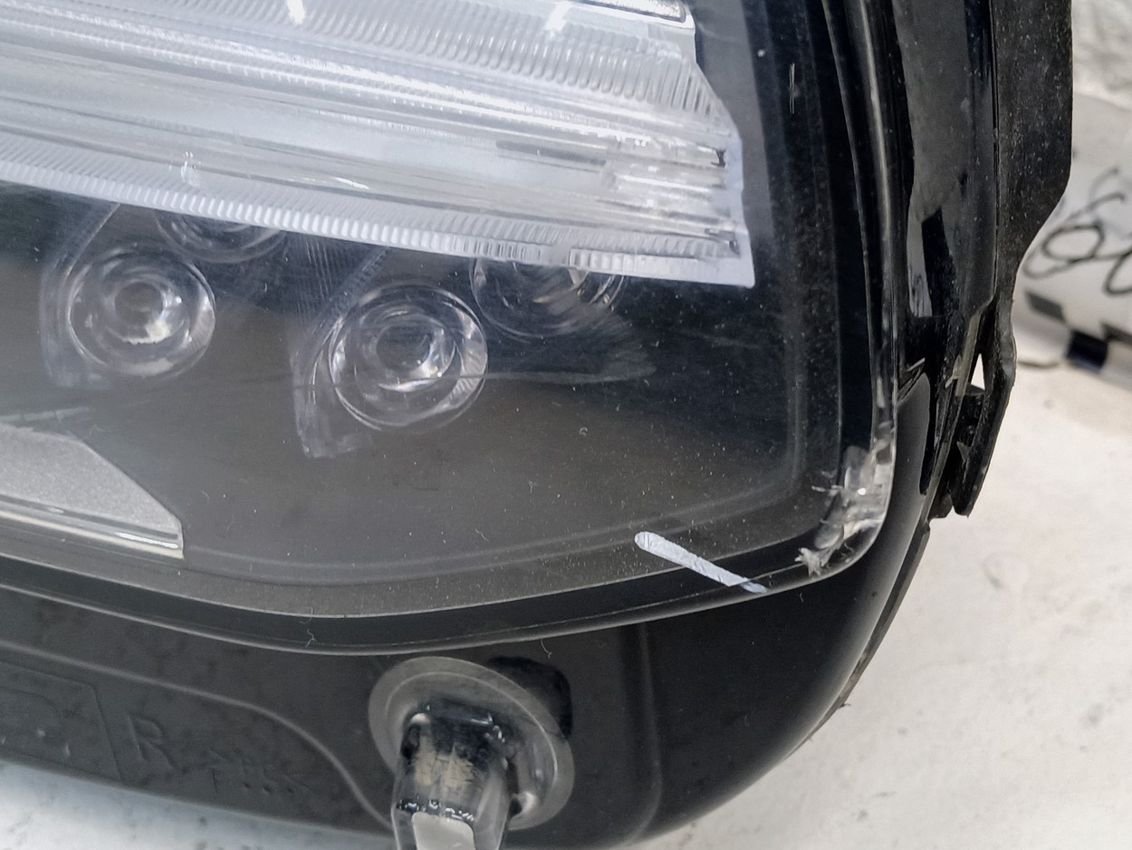 Фара передняя правая Volvo XC90 2 Full LED