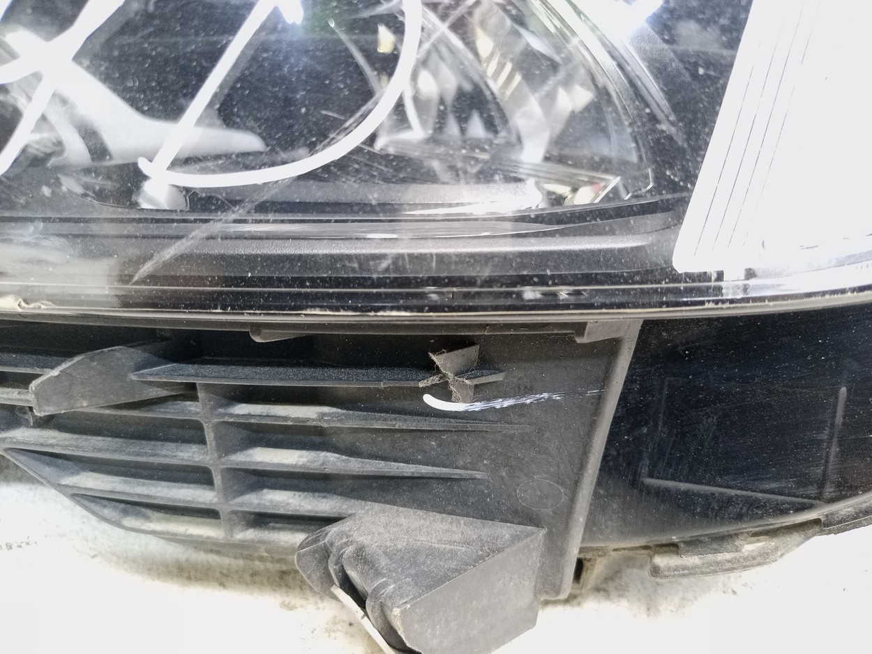 Фара передняя левая Volvo XC60 2 Restail LED