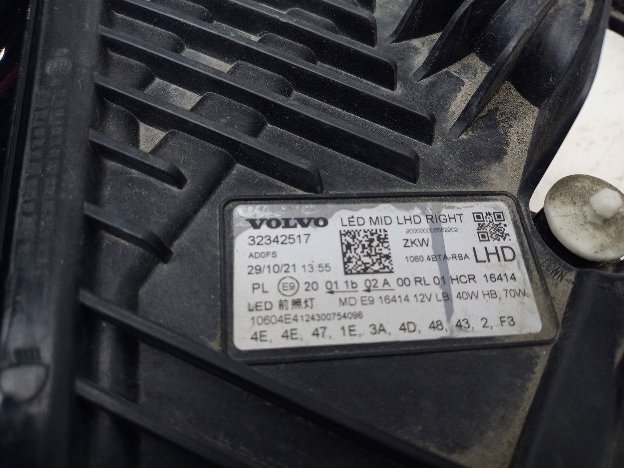 Фара передняя правая Volvo XC60 2 Restail