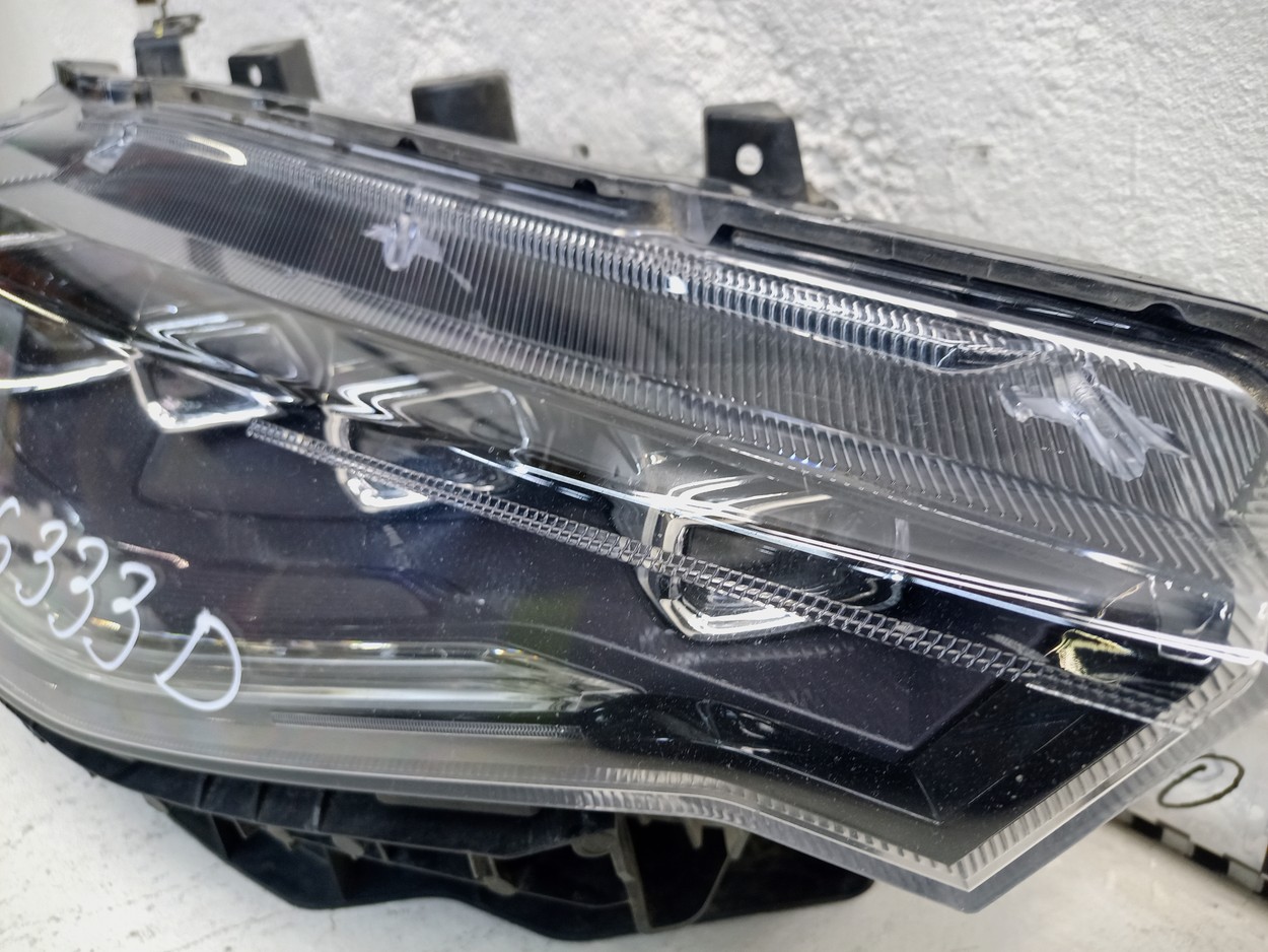 Фара передняя правая Haval F7 LED