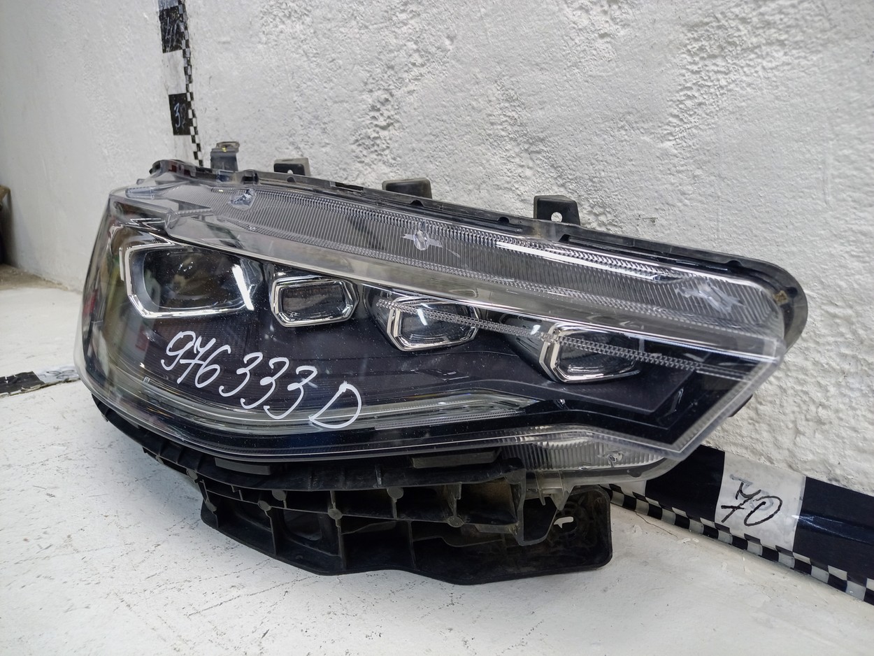 Фара передняя правая Haval F7 LED