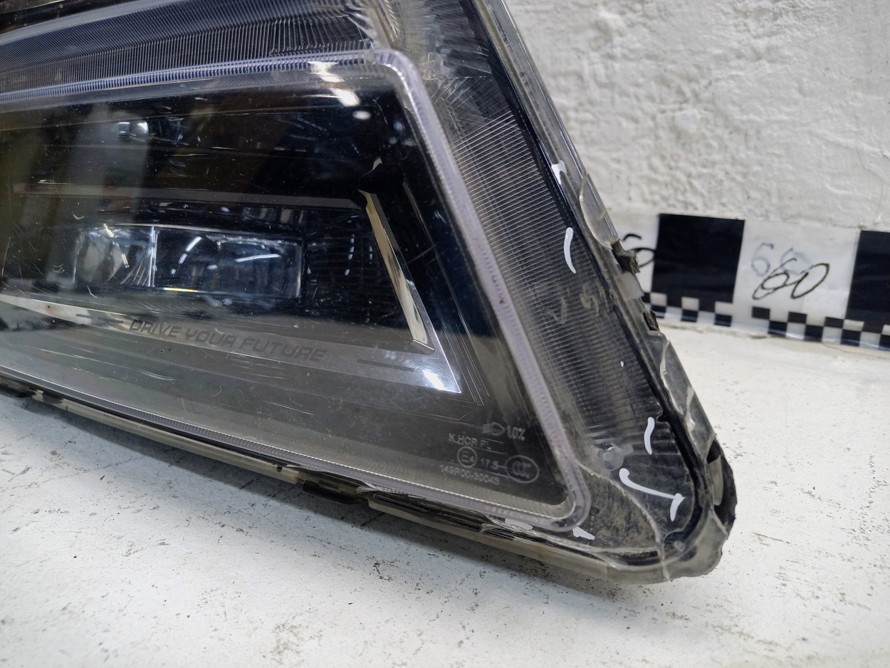 Фара передняя правая Jetour Dashing LED