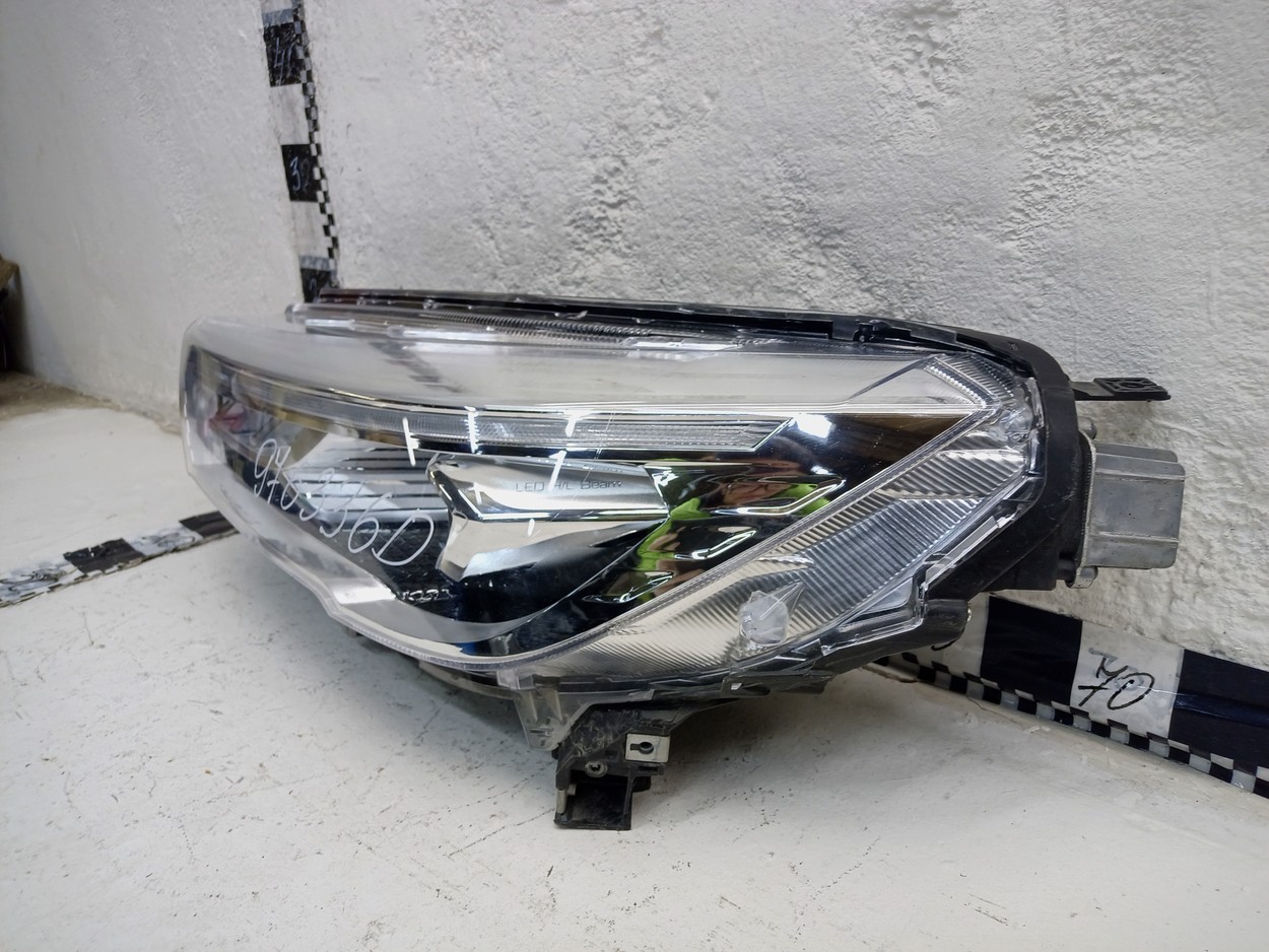 Фара передняя левая Haval M6 2 LED