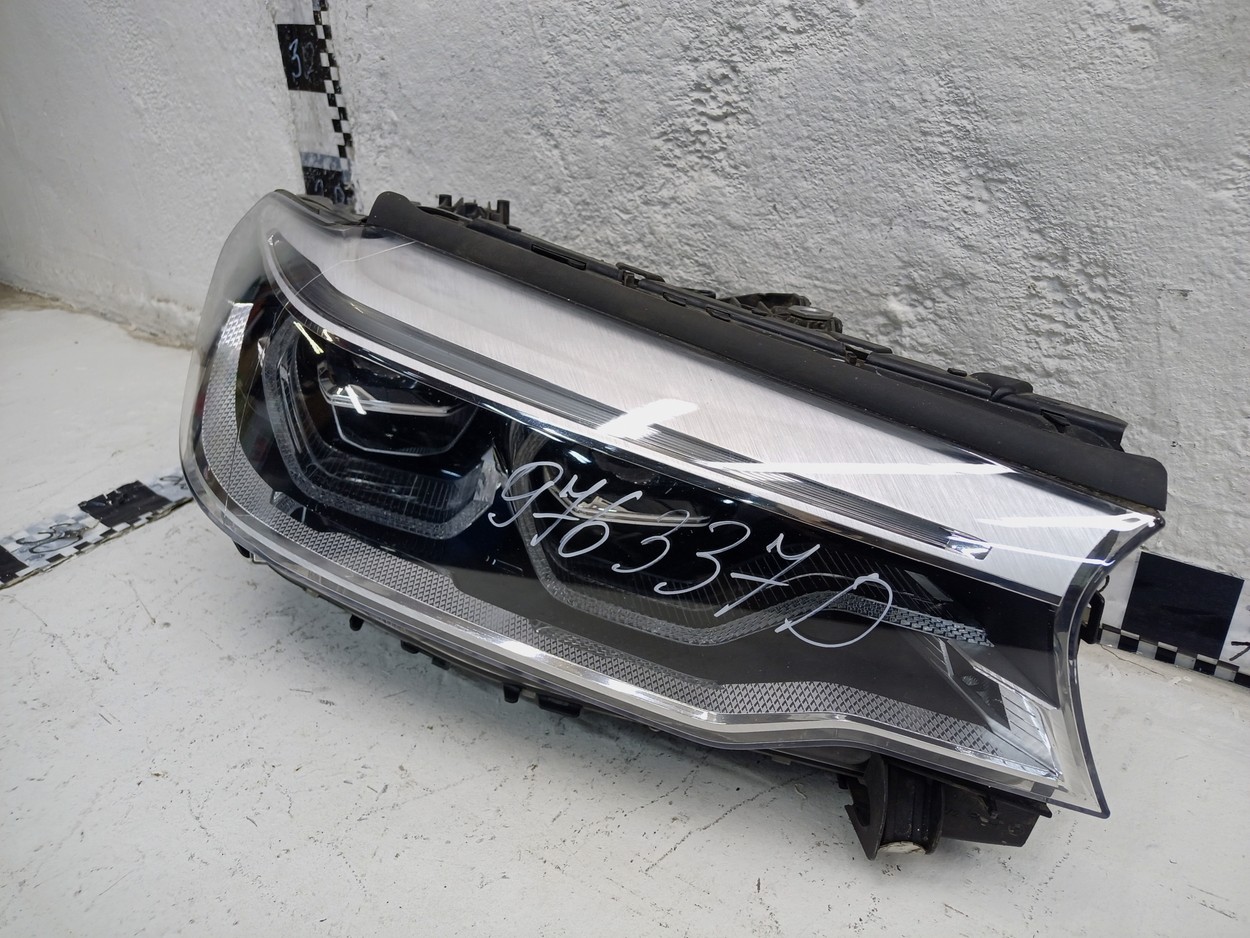 Фара передняя правая BMW 5er G30 LED адаптив