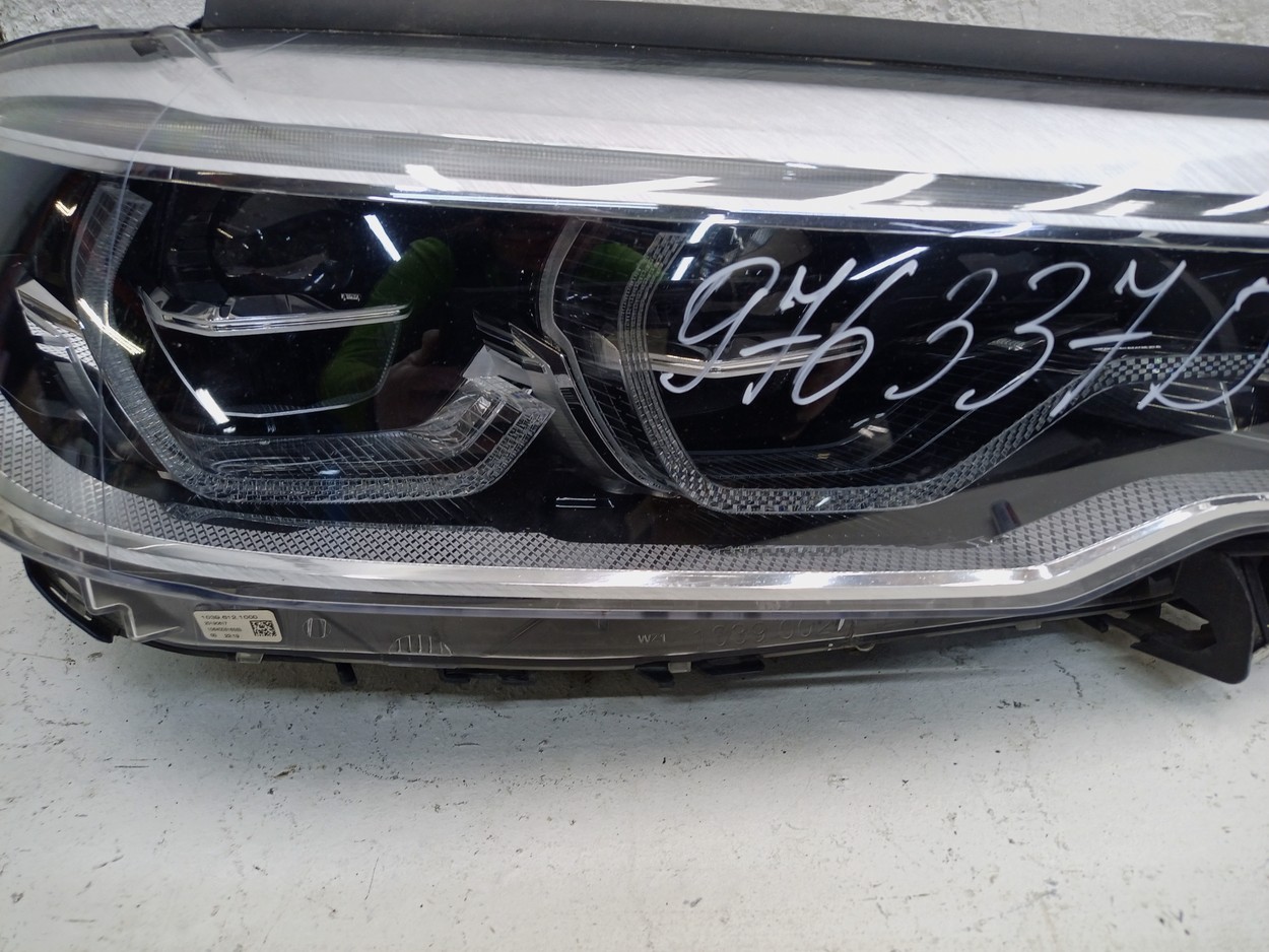 Фара передняя правая BMW 5er G30 LED адаптив