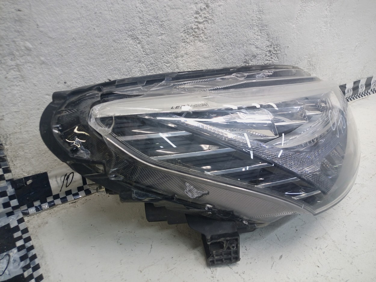 Фара передняя правая Haval Jolion LED