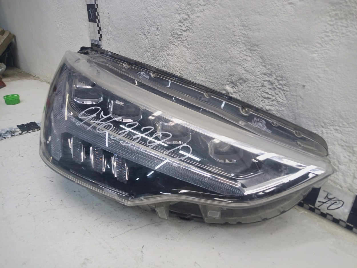 Фара передняя правая Haval Jolion LED