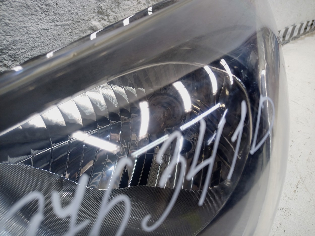 Фара передняя левая Hyundai Solaris 2 галоген