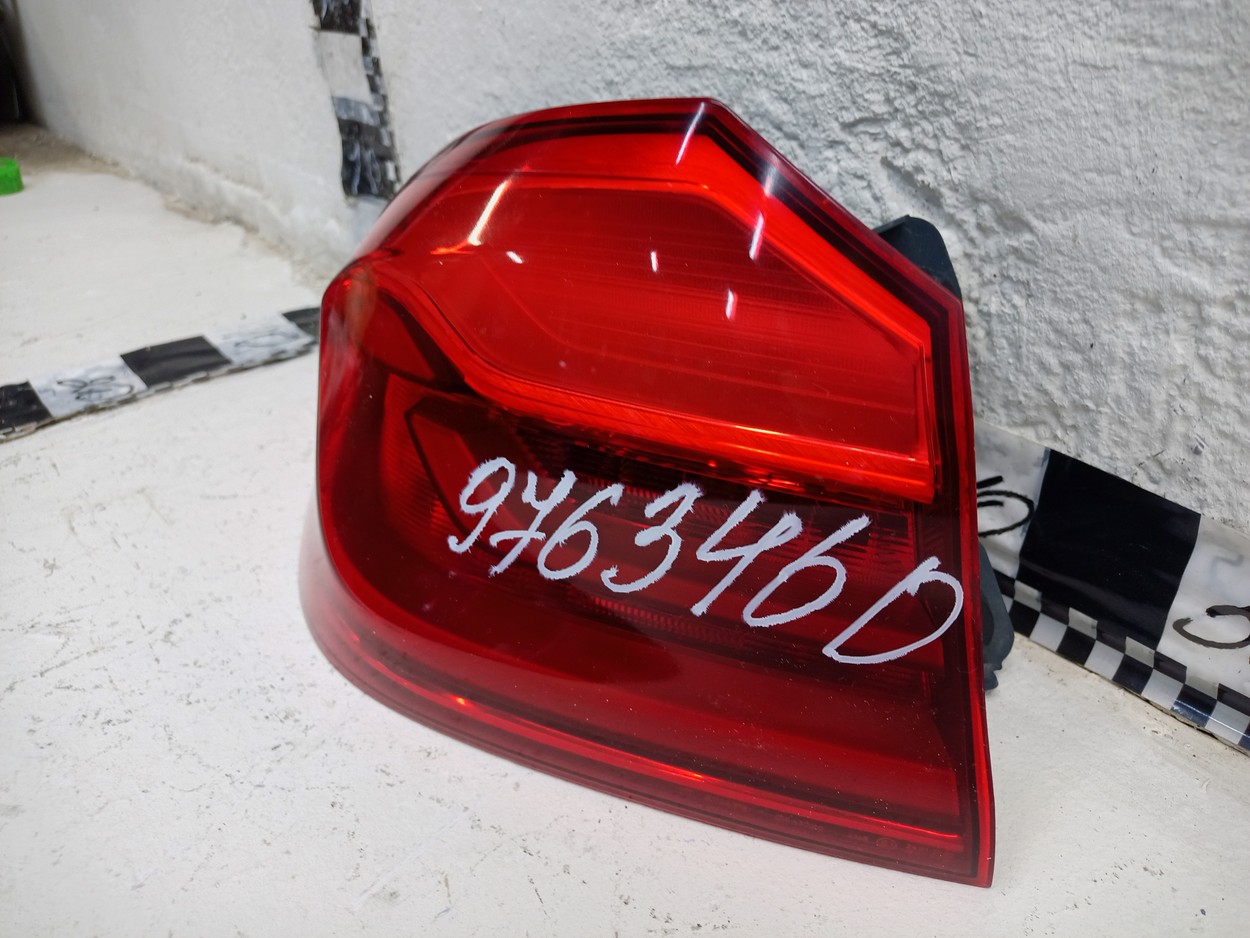 Фонарь задний левый наружный BMW 5er G30 LED