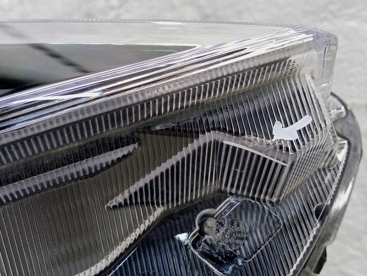 Фара передняя правая Haval Jolion LED