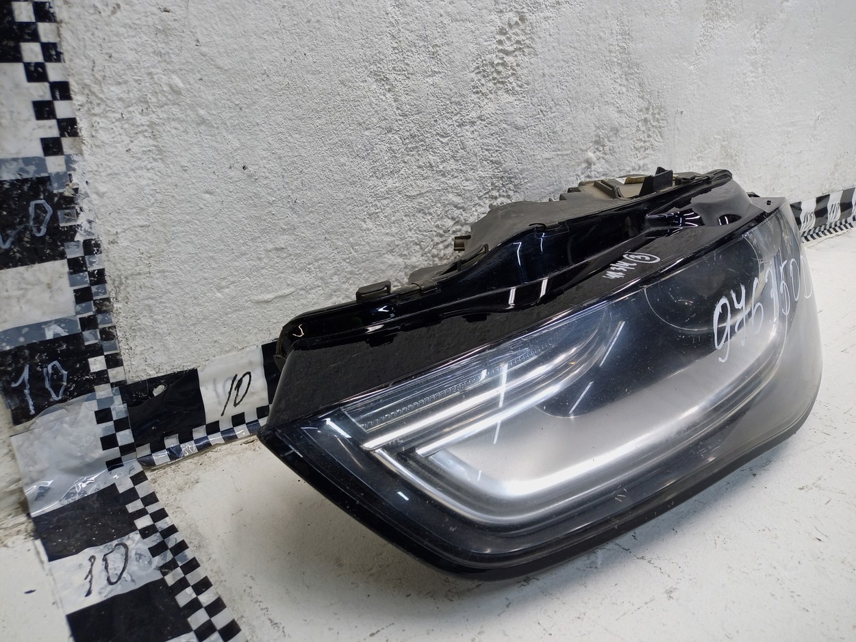 Фара передняя левая Audi A4 B8 Restail LED