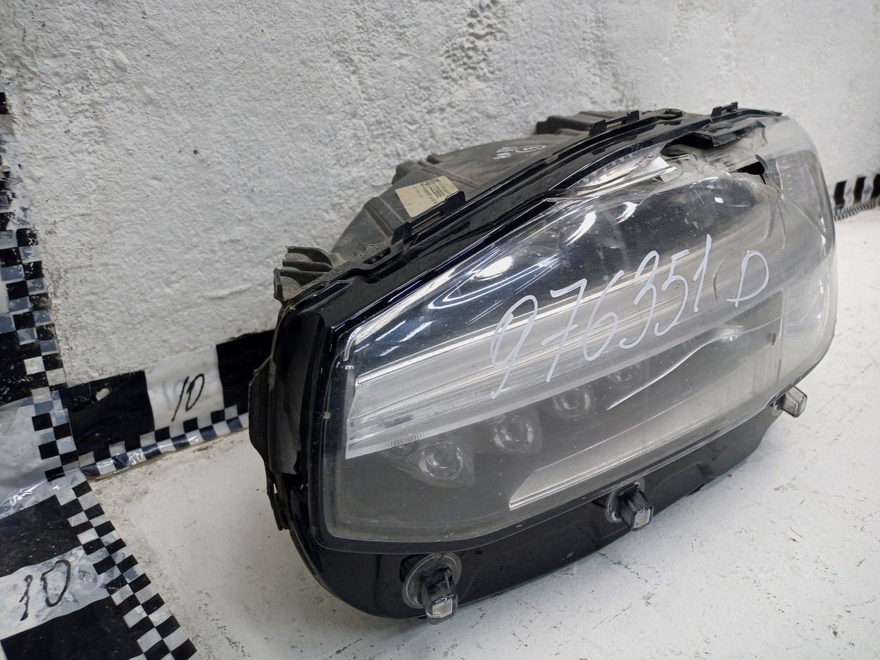 Фара передняя левая Volvo XC90 2 LED ДХО