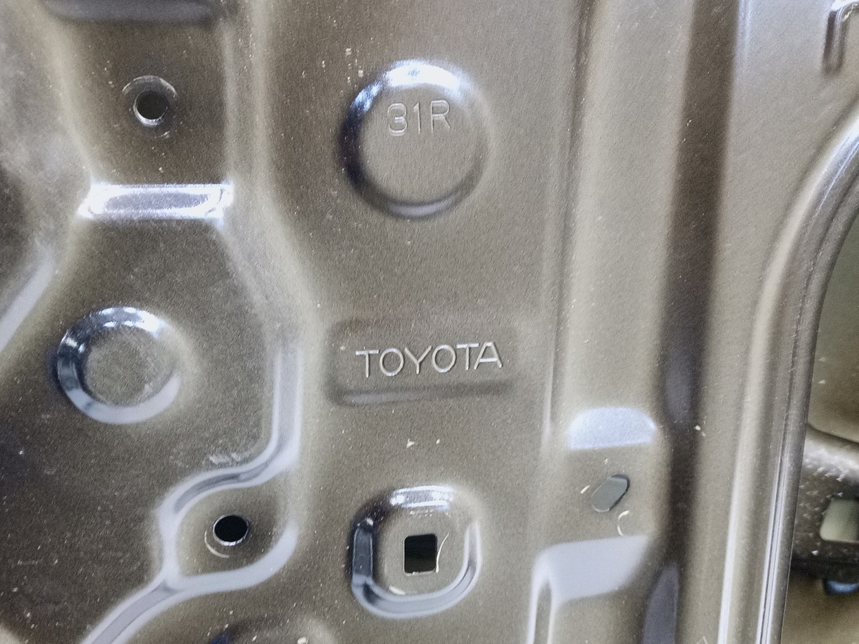 Дверь задняя правая Toyota RAV4 XA50