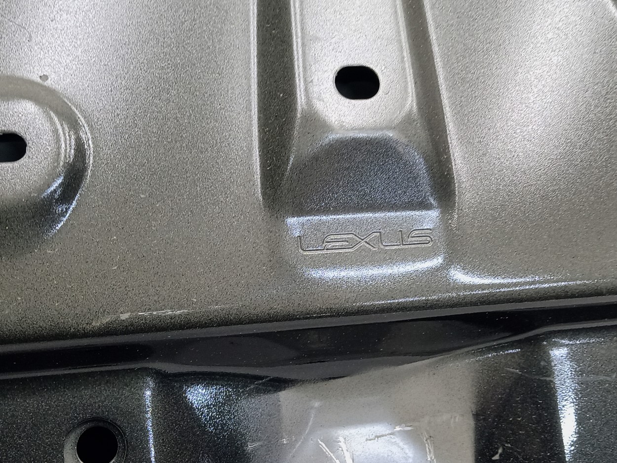 Крышка багажника Lexus RX 4