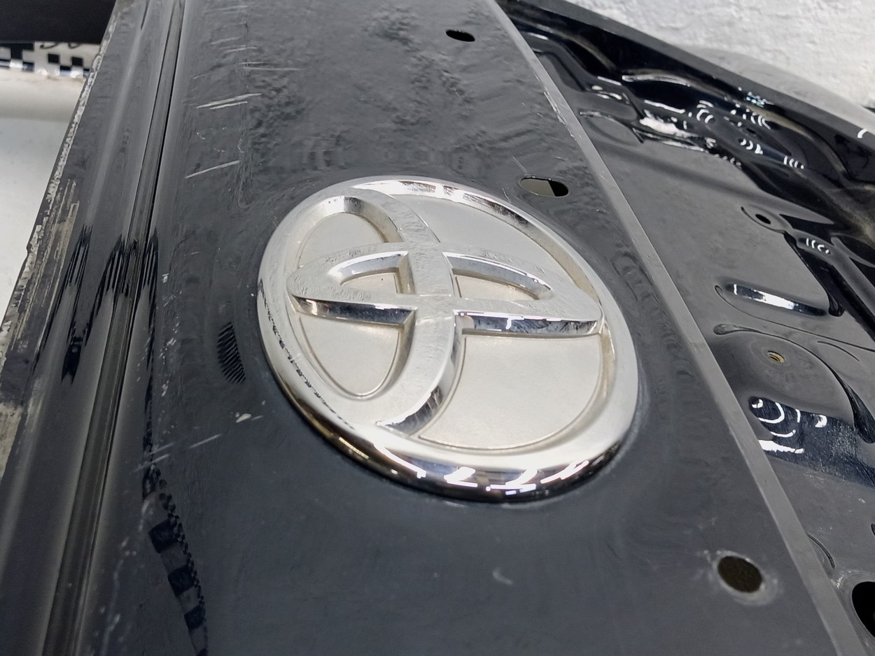 Крышка багажника Toyota Land Cruiser Prado 150 Restail 2