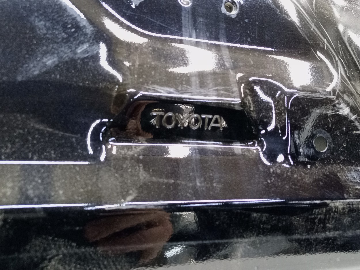Крышка багажника Toyota Land Cruiser Prado 150 Restail 2