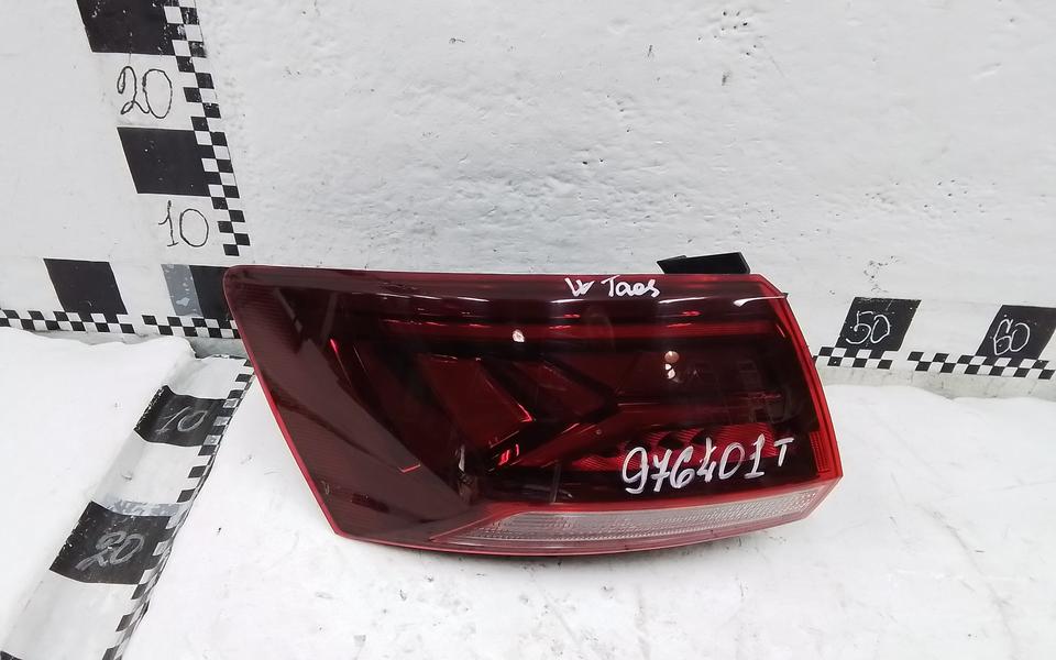 Фонарь задний левый наружный Volkswagen Taos LED