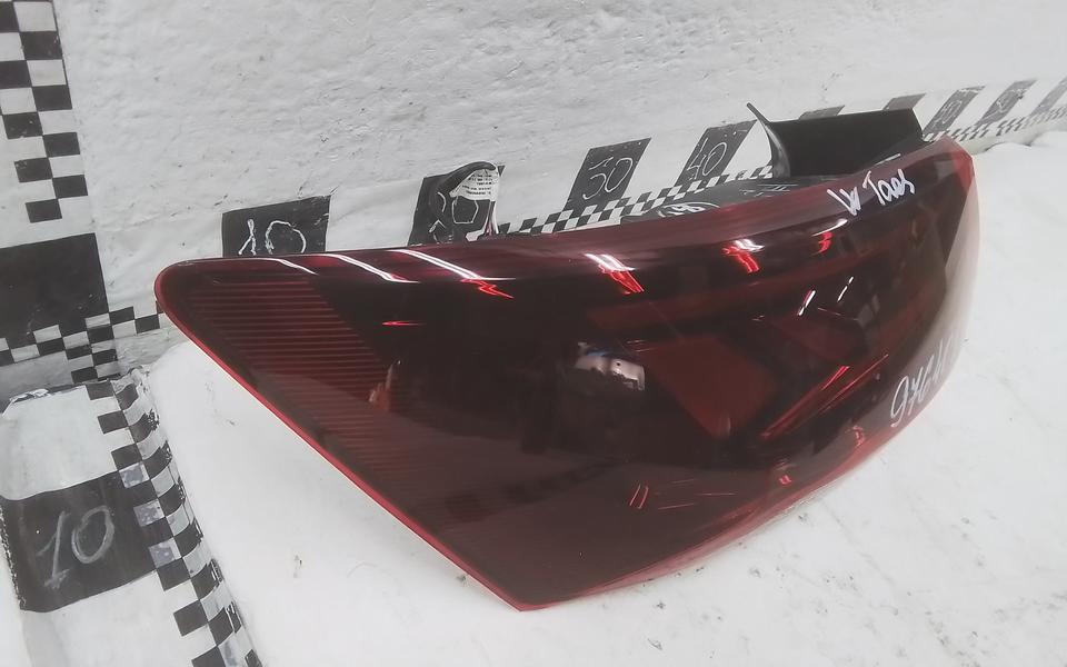 Фонарь задний левый наружный Volkswagen Taos LED