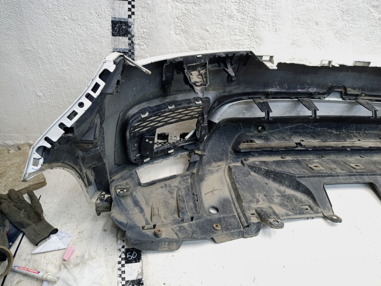 Бампер передний Land Rover Range Rover Sport 2