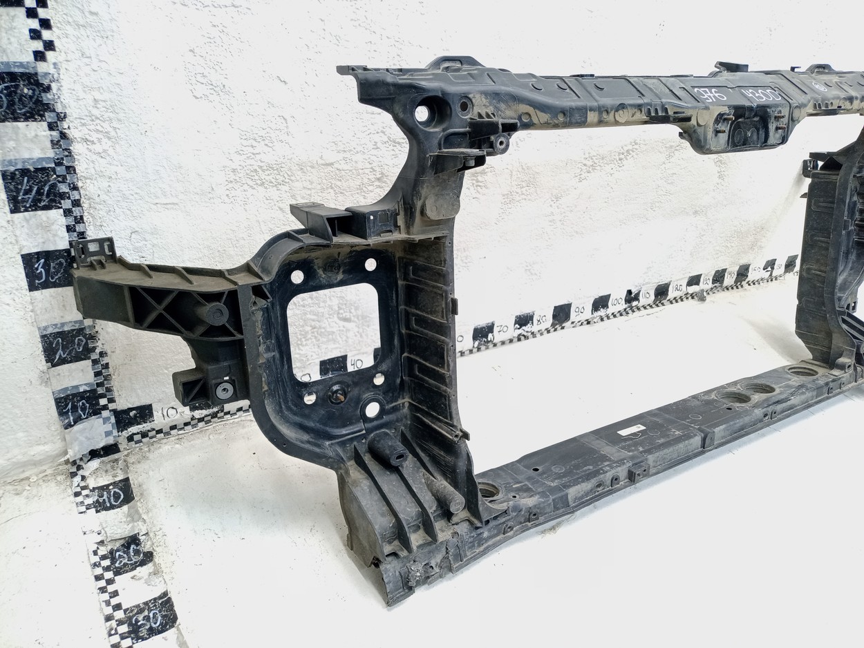 Панель передняя Kia K5 3
