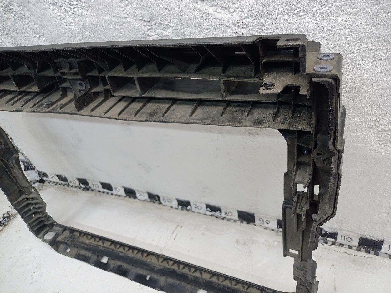 Панель передняя Volkswagen Tiguan 2
