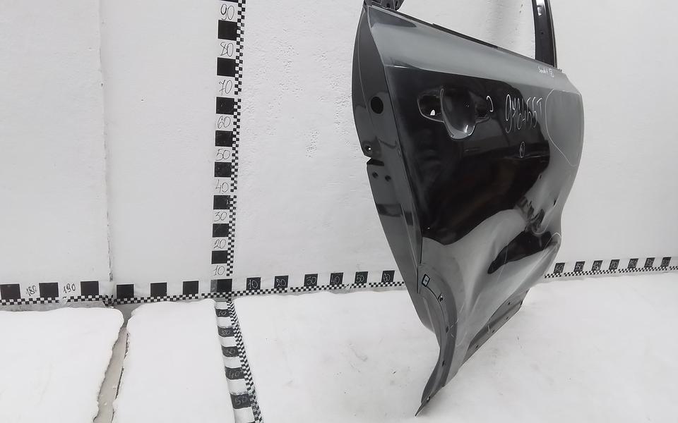 Дверь задняя правая Kia Sorento 4