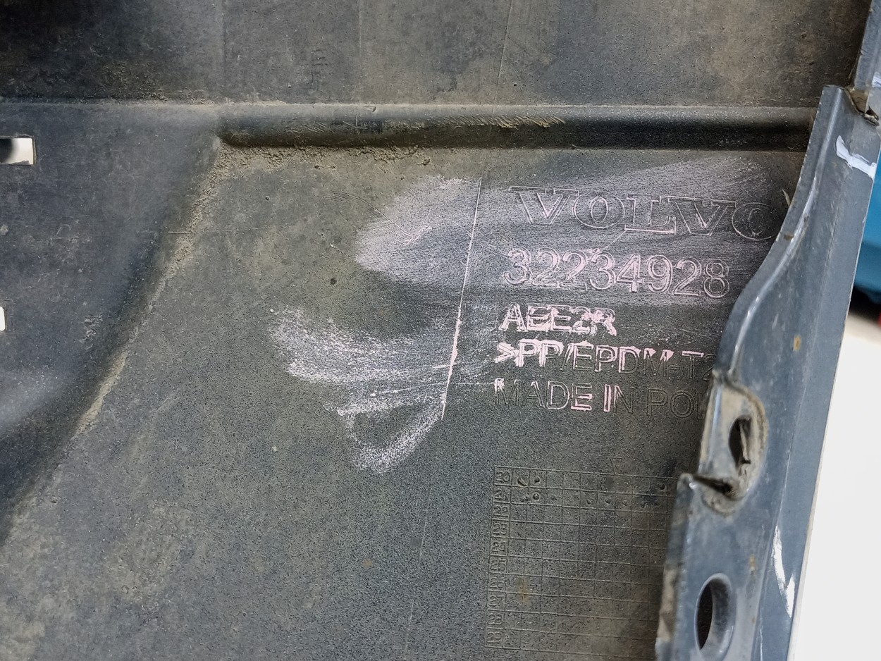 Бампер передний Volvo XC60 2 Restail