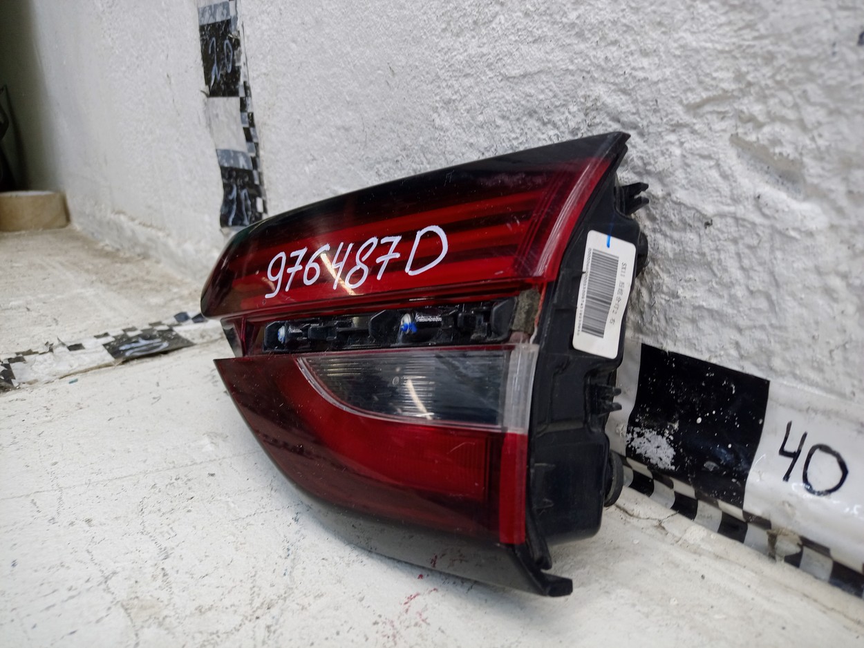 Фонарь задний правый внутренний Geely Coolray LED
