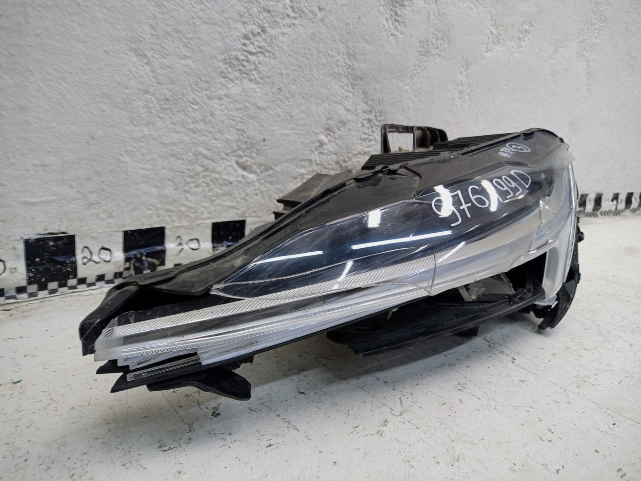 Фара передняя левая Volvo XC60 2 Full LED