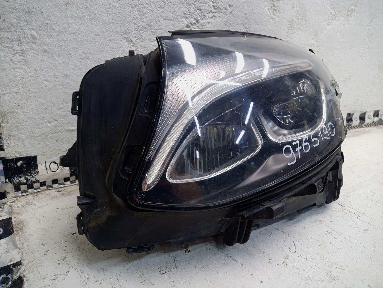 Фара передняя левая Mercedes Benz GLC-klasse X253 LED ДХО