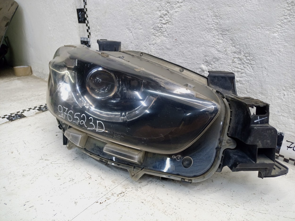 Фара передняя правая Mazda CX-5 1 Restail LED