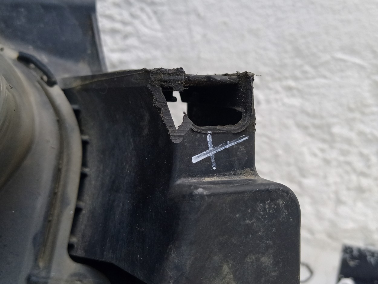Фара передняя правая Mazda CX-5 1 Restail LED