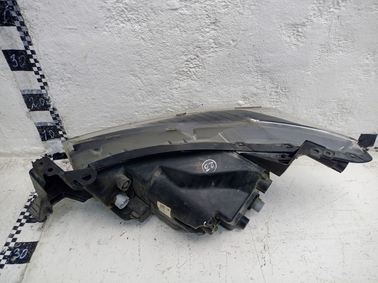 Фара передняя правая Mazda CX-5 1 Restail LED