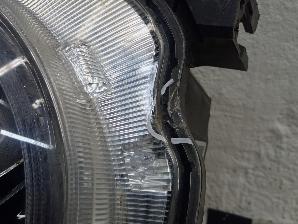Фара передняя правая Haval Dargo LED