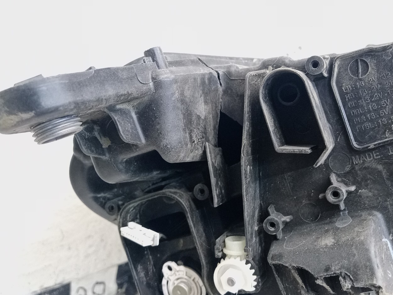 Фара передняя левая Skoda Kodiaq Restail LED