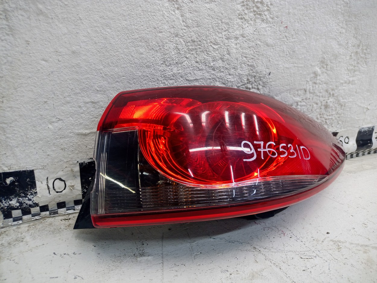 Фонарь задний правый наружный Mazda 6 GJ Sedan LED