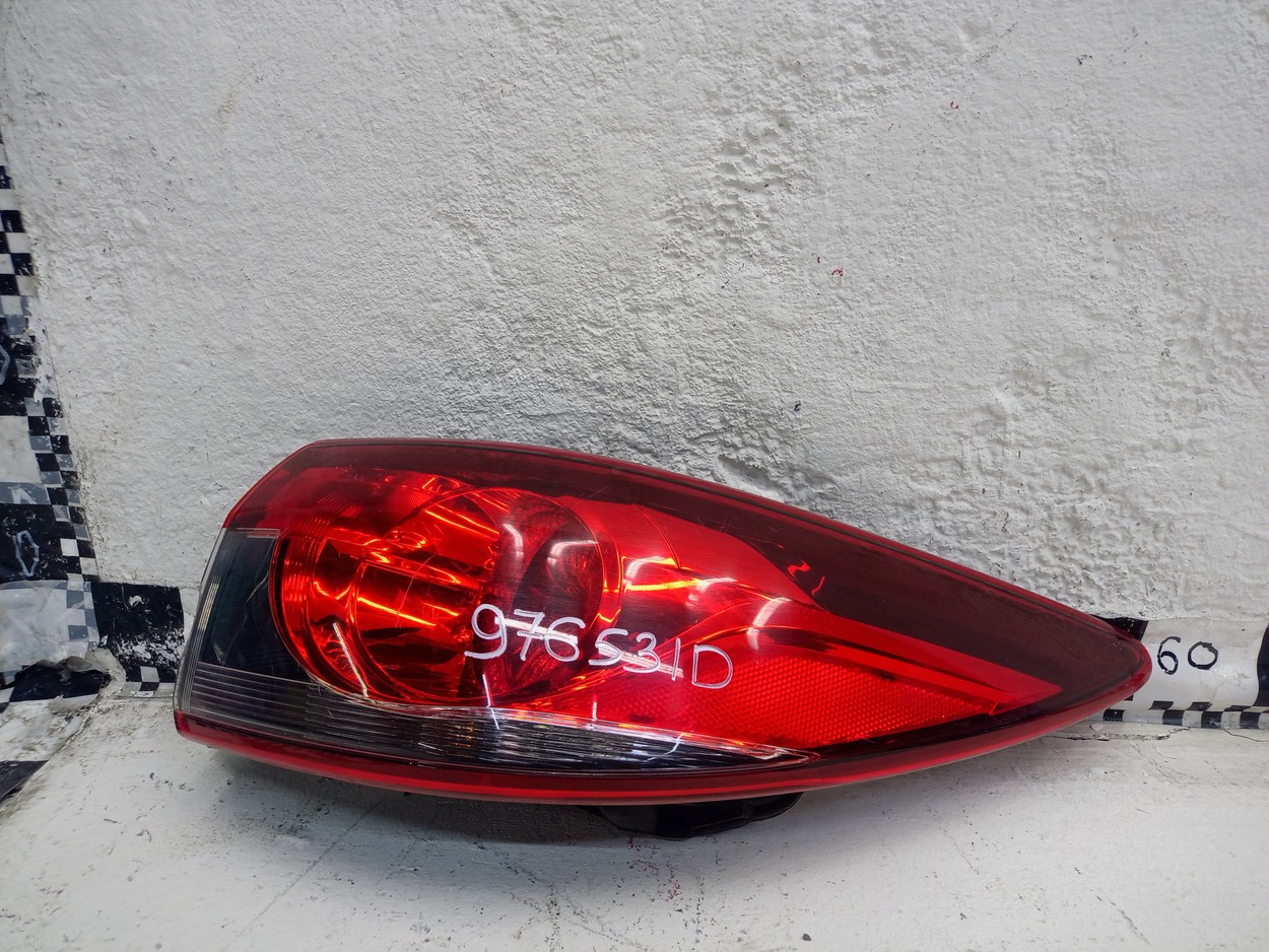 Фонарь задний правый наружный Mazda 6 GJ Sedan LED